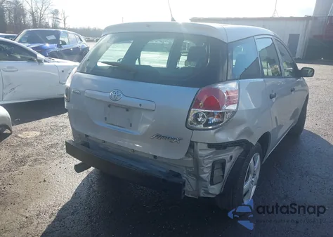 2007 Toyota Matrix z USA, uszkodzony, nr VIN 2T1KR32E97C680263